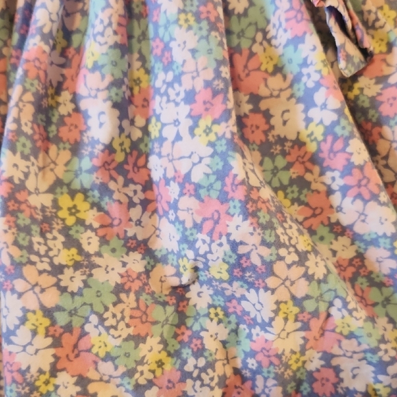 🍀Carter's Soft Blue Top - Picture 2 of 3